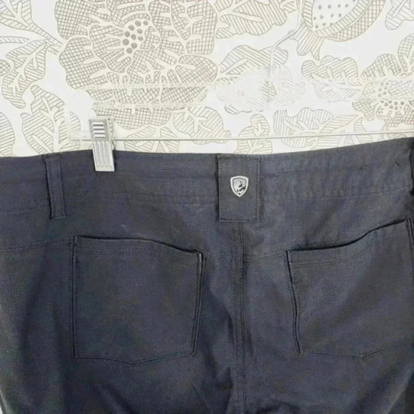 Kuhl Women's Convertible Cargo Pants 14 Short Black Outdoor Polyester Blend - Picture 3 of 11